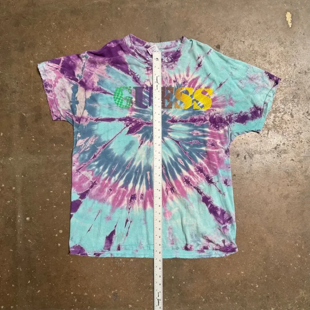 Vtg Tie-Dye GUESS T-Shirt – Multicolor Spiral Graphic Logo Tee – Delta Tag – SzL - Picture 4 of 11
